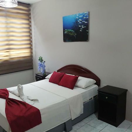 Hostal Los Mantas Екстериор снимка